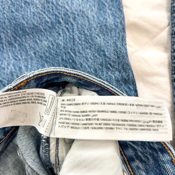 Abercrombie & Fitch The Loose High Rise Jeans Blue Denim Size 26 Women’s EUC - Picture 5 of 8